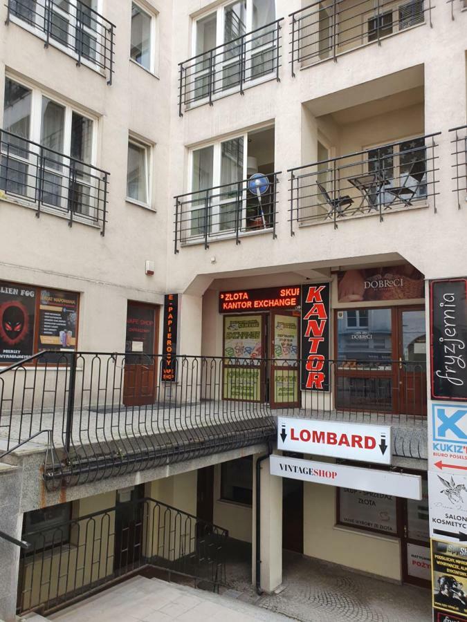Spacious Apartment In Old Town P4You Pl Krakow Exterior photo